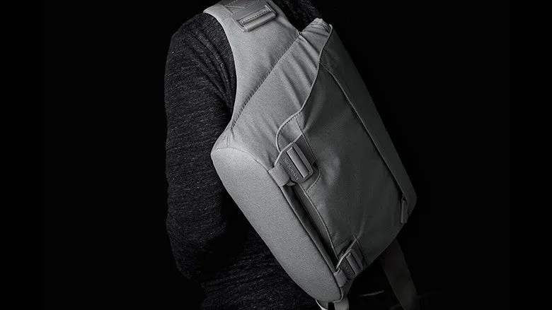 Bluelounge Messenger Bag Small