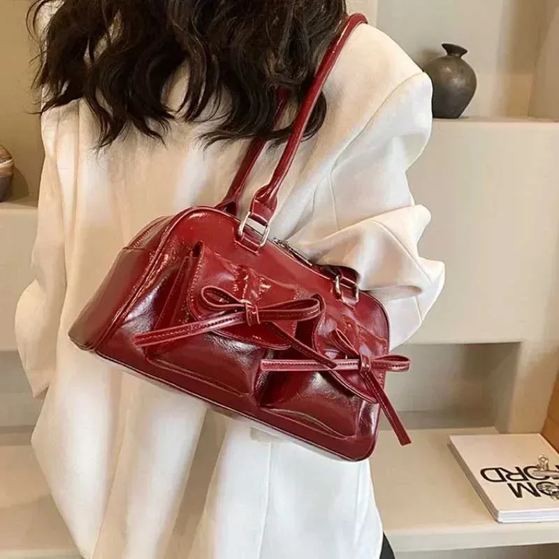 Casual Leather Tote Bag – Lightweight & Stylish for Everyday Use