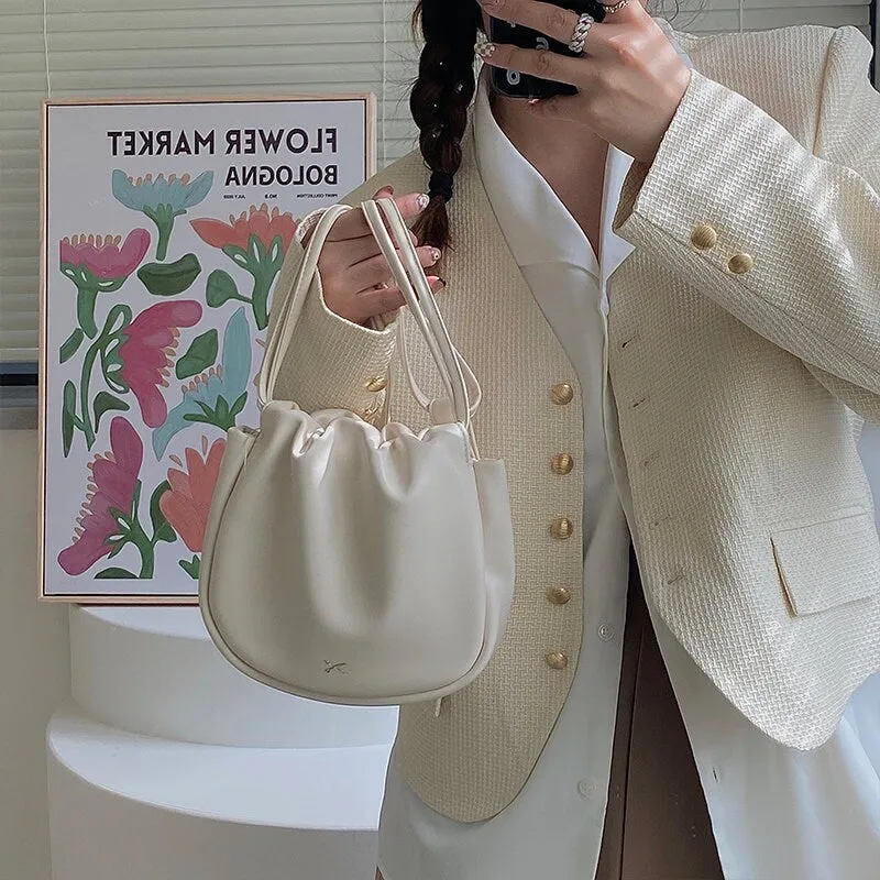 creamtopmall Cute Crossbody Sling Bag, Creamy Vegan Leather Shoukder Bag for Women, Pleated Opening Pouch Bag, Elegant Small Purse, Mininalist Handbag