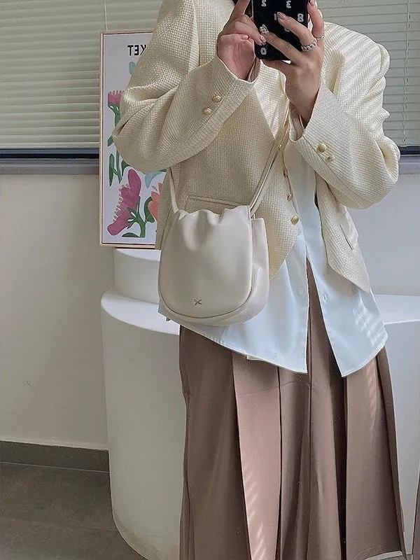 creamtopmall Cute Crossbody Sling Bag, Creamy Vegan Leather Shoukder Bag for Women, Pleated Opening Pouch Bag, Elegant Small Purse, Mininalist Handbag