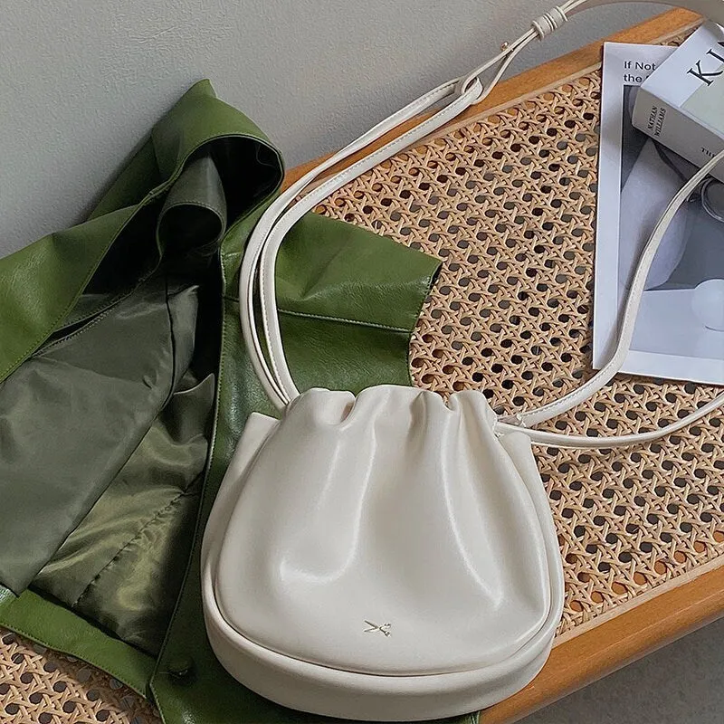 creamtopmall Cute Crossbody Sling Bag, Creamy Vegan Leather Shoukder Bag for Women, Pleated Opening Pouch Bag, Elegant Small Purse, Mininalist Handbag