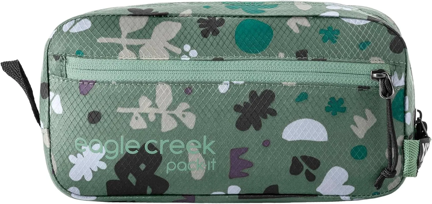 eagle creek Pack-It Isolate Quick Trip Travel Toiletry Bag - Durable, Stain- and Water-Resistant with Multiple Pockets, Machine Washable, Duck Green - XS