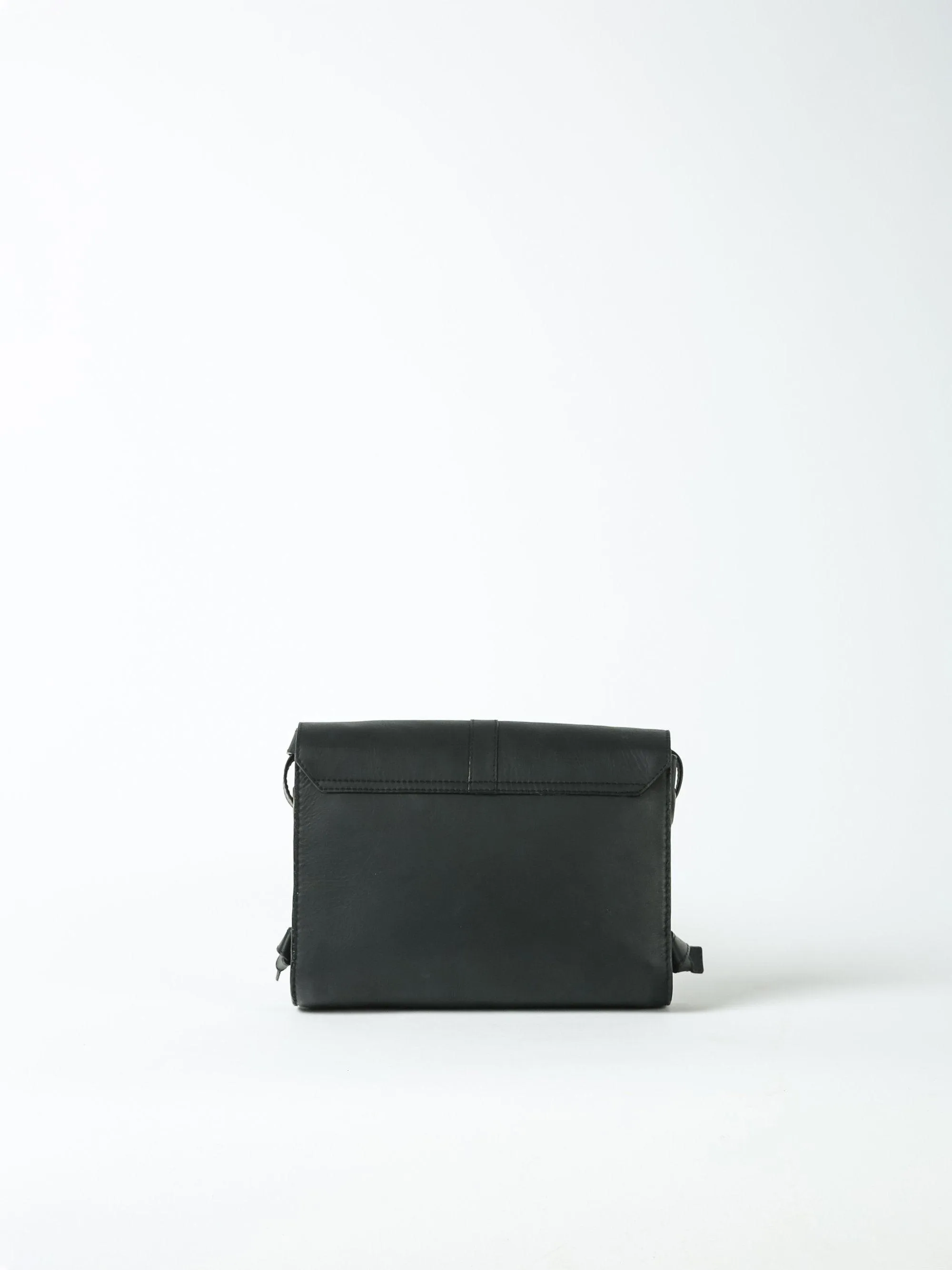 Envelope Front Knot Bag