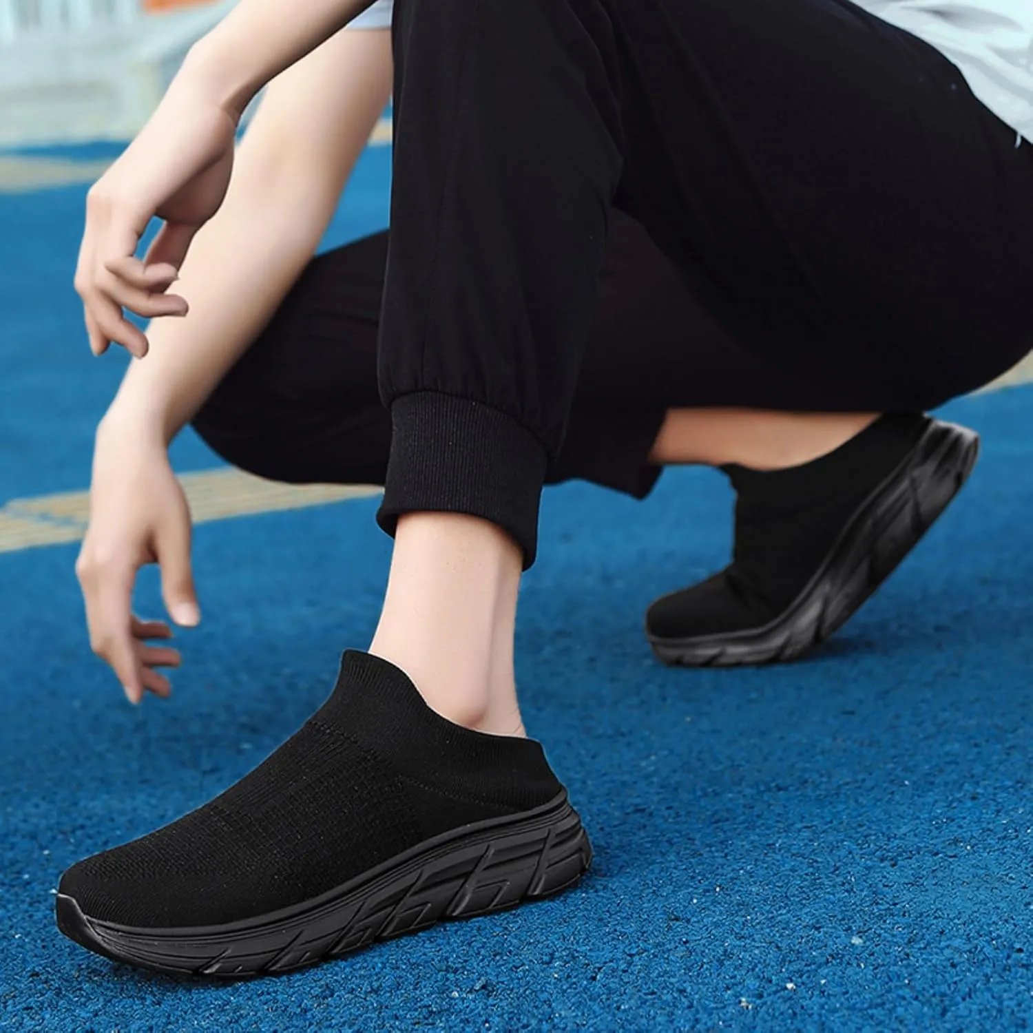 FUNCOS Men's Anti-Slip Garden Clogs - Open Back & Breathable Mesh, Lightweight for Outdoor/Indoor Use