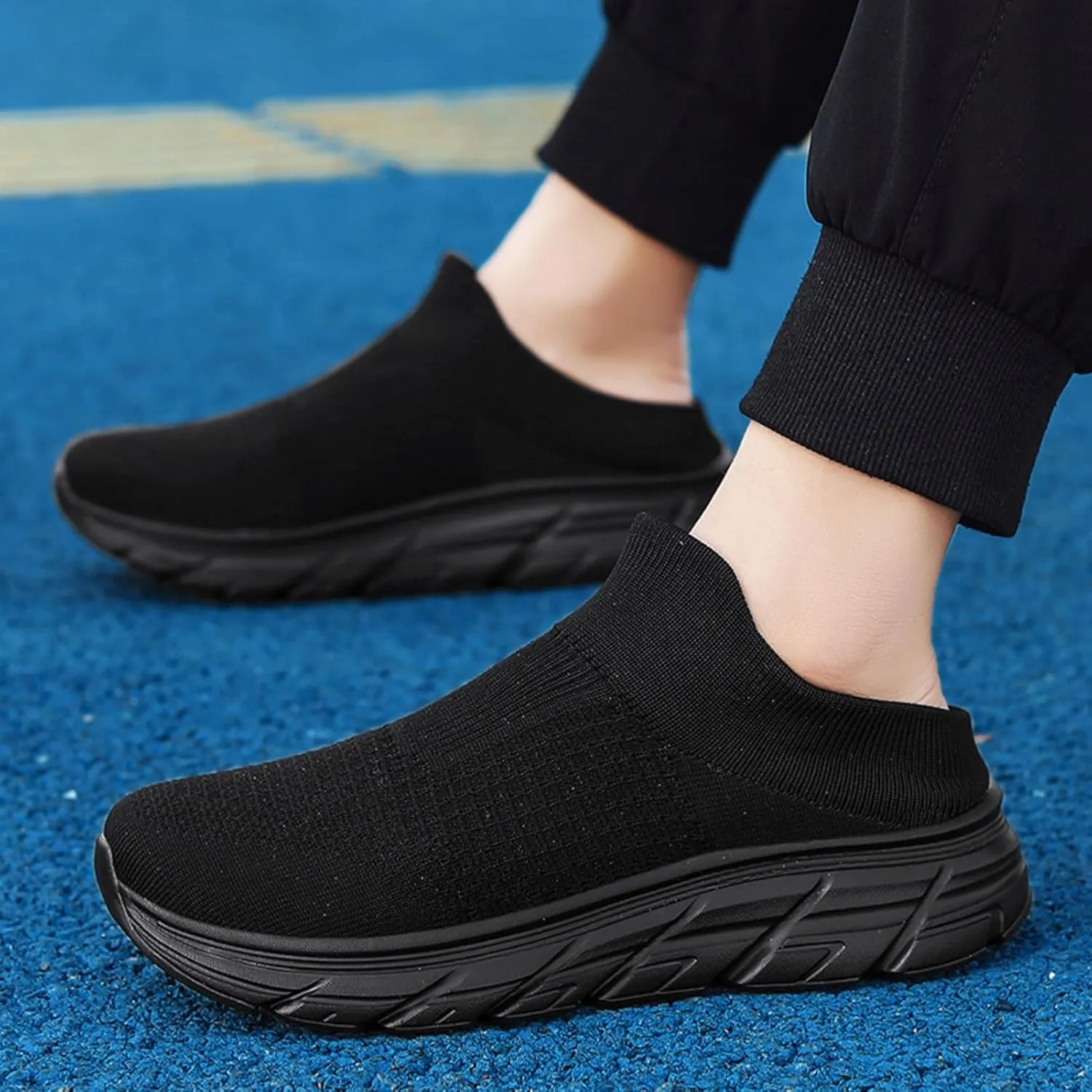 FUNCOS Men's Anti-Slip Garden Clogs - Open Back & Breathable Mesh, Lightweight for Outdoor/Indoor Use