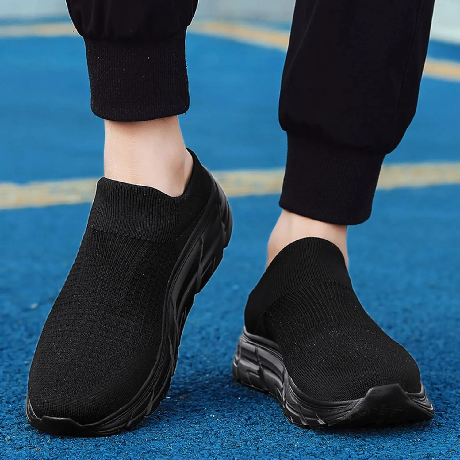 FUNCOS Men's Anti-Slip Garden Clogs - Open Back & Breathable Mesh, Lightweight for Outdoor/Indoor Use