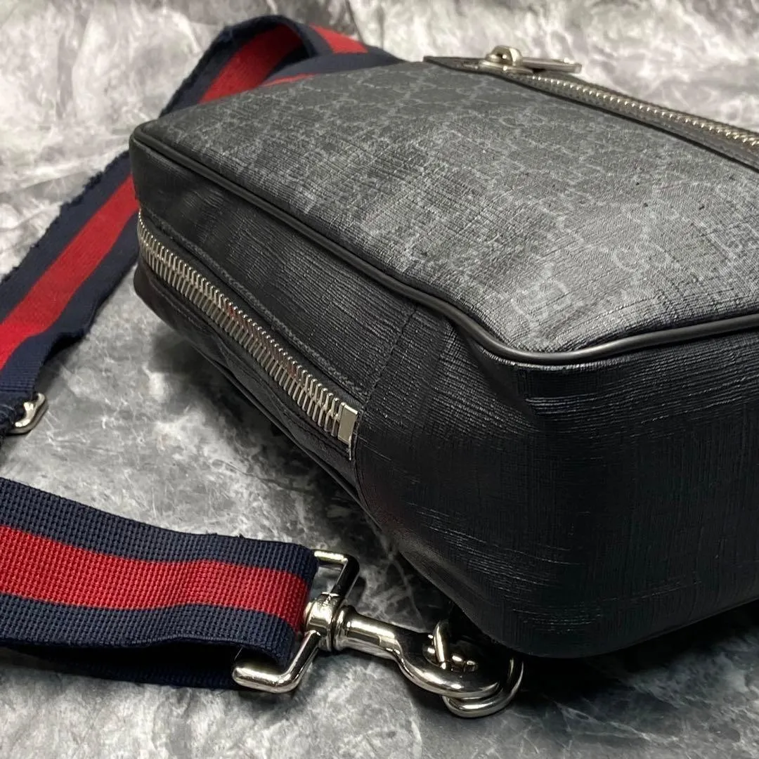 Gucci GG GG Supreme Sling Backpack Body Bag Waist Bag Black Men's