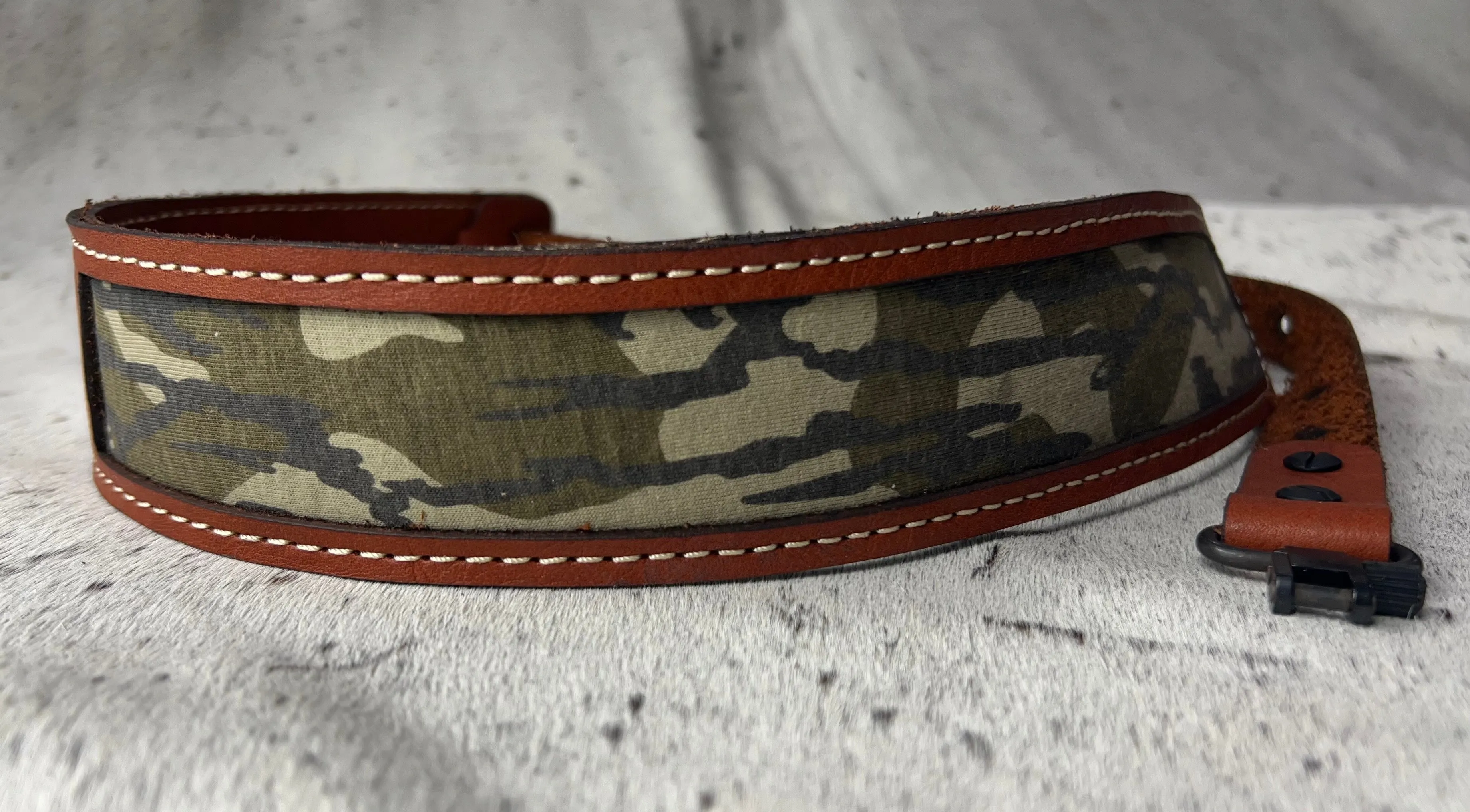 Handmade Adjustable Leather Gun Sling with Mossy Oak Camo