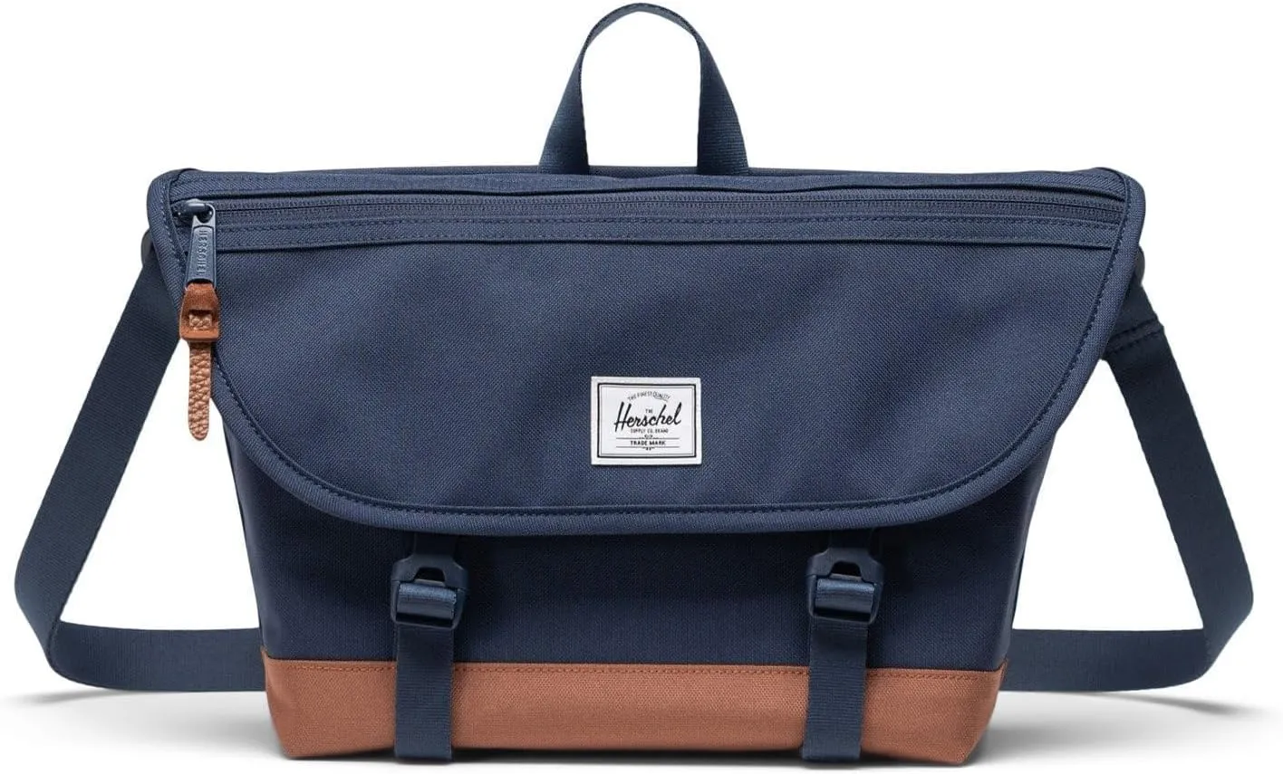 Herschel Cove Small Messenger