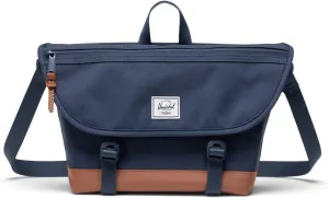 Herschel Cove Small Messenger