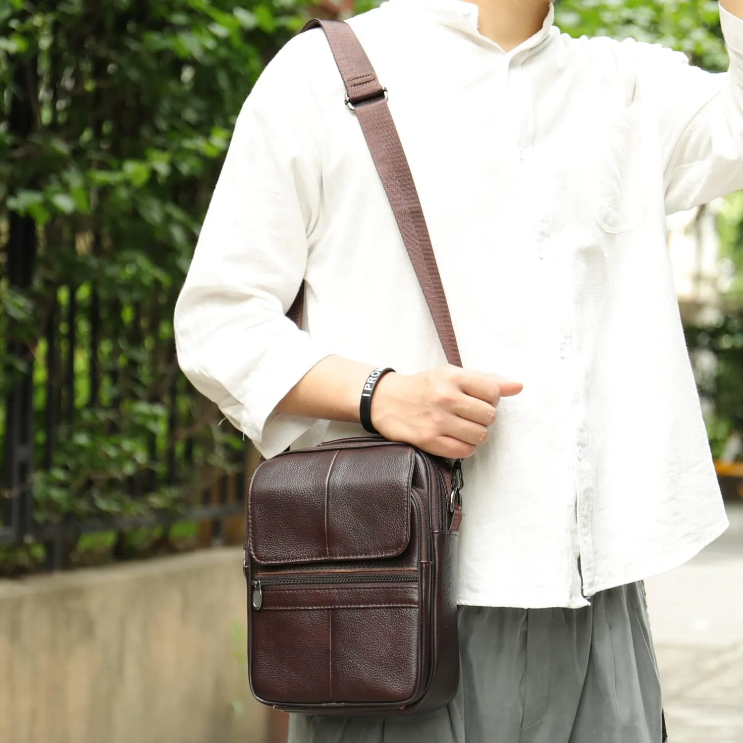 Leather Shoulder Messenger Handbag for Men Business Travel Outdoor Crossbody Pack Casual Pouch Briefcase Hand Bag Daypack