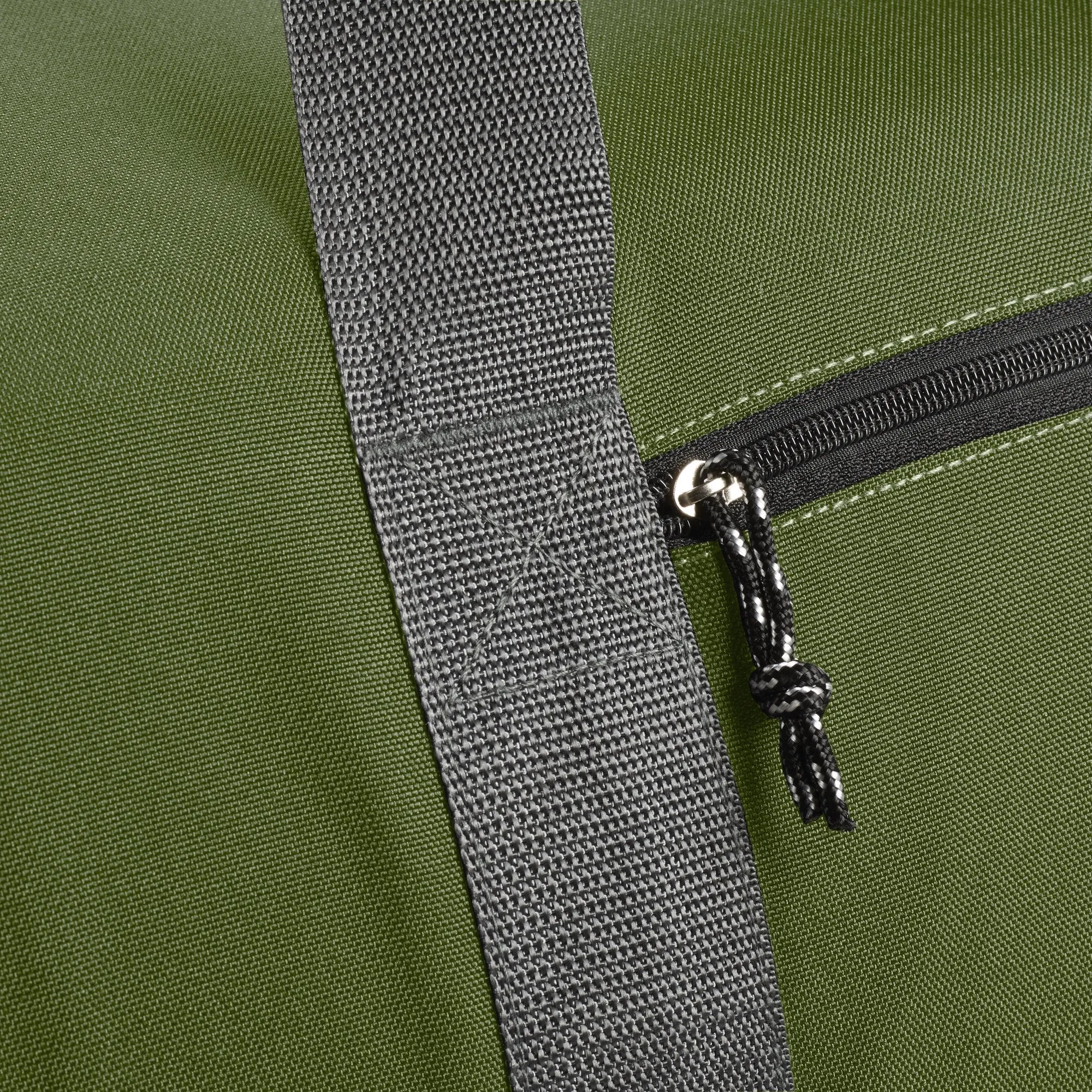 Lewis N. Clark Uncharted 900D/Zipper Duffel Bag