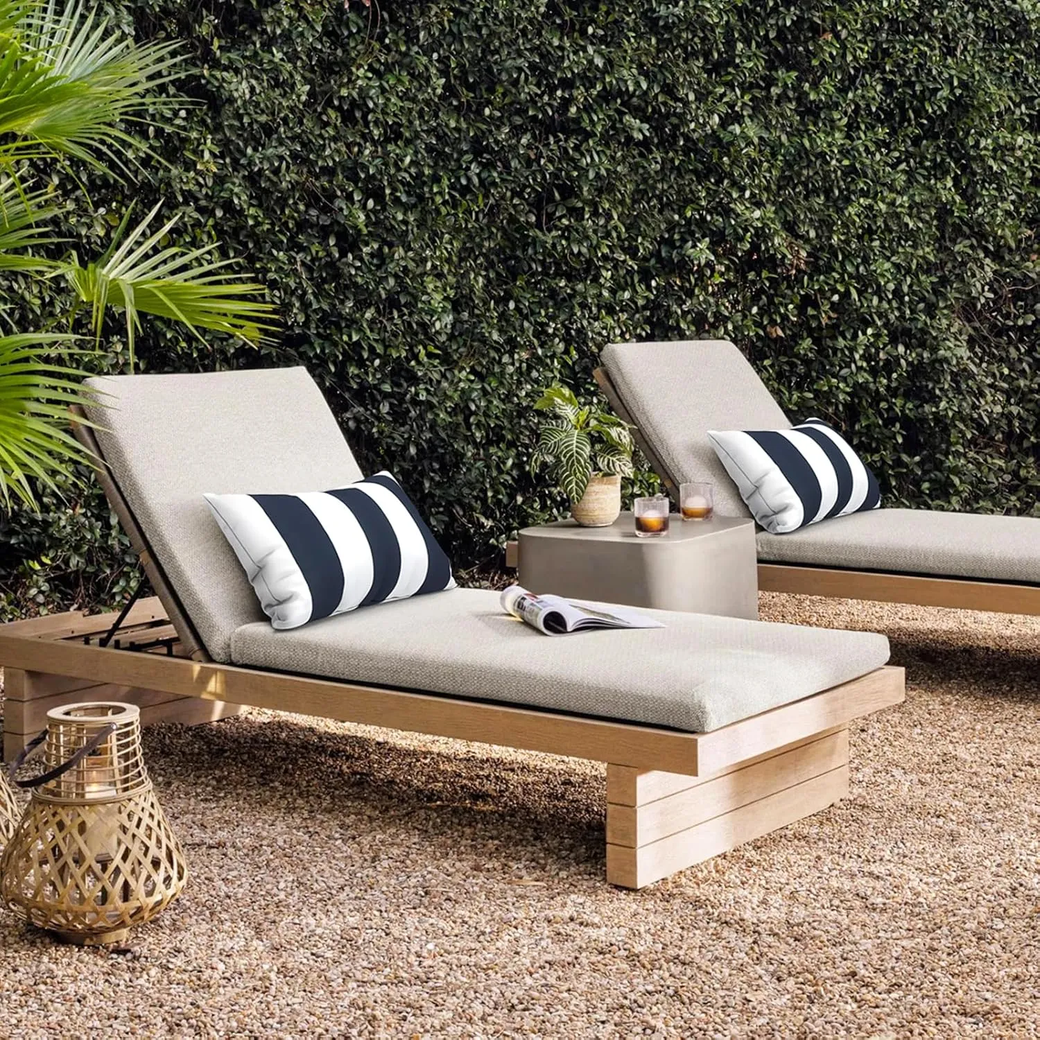 Pack of 2 Waterproof Outdoor Lumbar Pillow with Inserts, Rectangle Decorative Patio Throw Pillow for Home, Sofa,Bench and Patio Furniture (12 x 20 in,Cabana Navy)