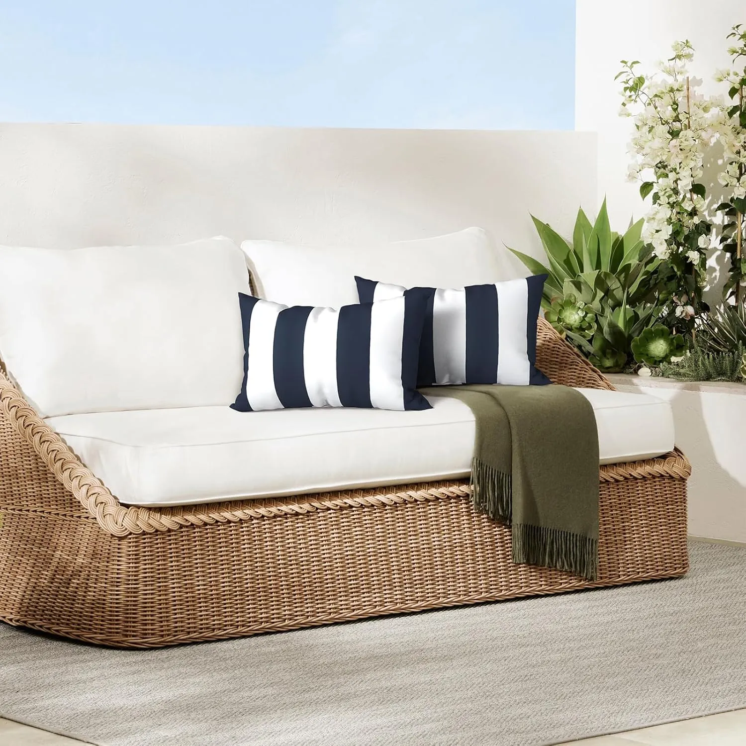 Pack of 2 Waterproof Outdoor Lumbar Pillow with Inserts, Rectangle Decorative Patio Throw Pillow for Home, Sofa,Bench and Patio Furniture (12 x 20 in,Cabana Navy)
