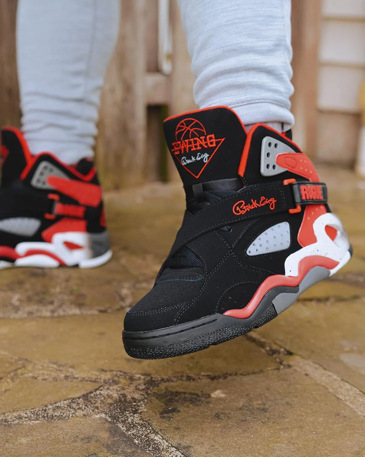 PATRICK EWING ATHLETICS ROGUE OG Black/Red 1EW90101-004
