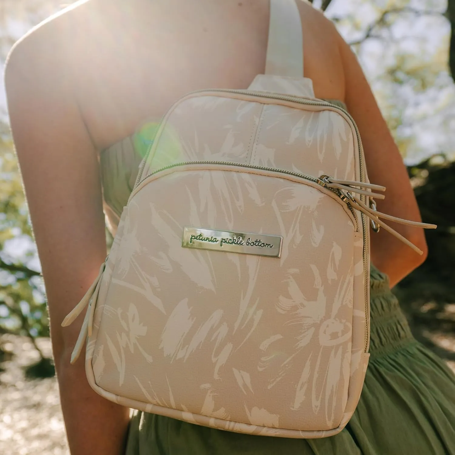 Petunia Pickle Bottom Criss-Cross Sling Bag, Crossbody for Women and Men, Adjustable Straps for a Custom-Fit, Spacious Main Pocket, Perfect for Travel & Everyday Use (Linen Blossoms)