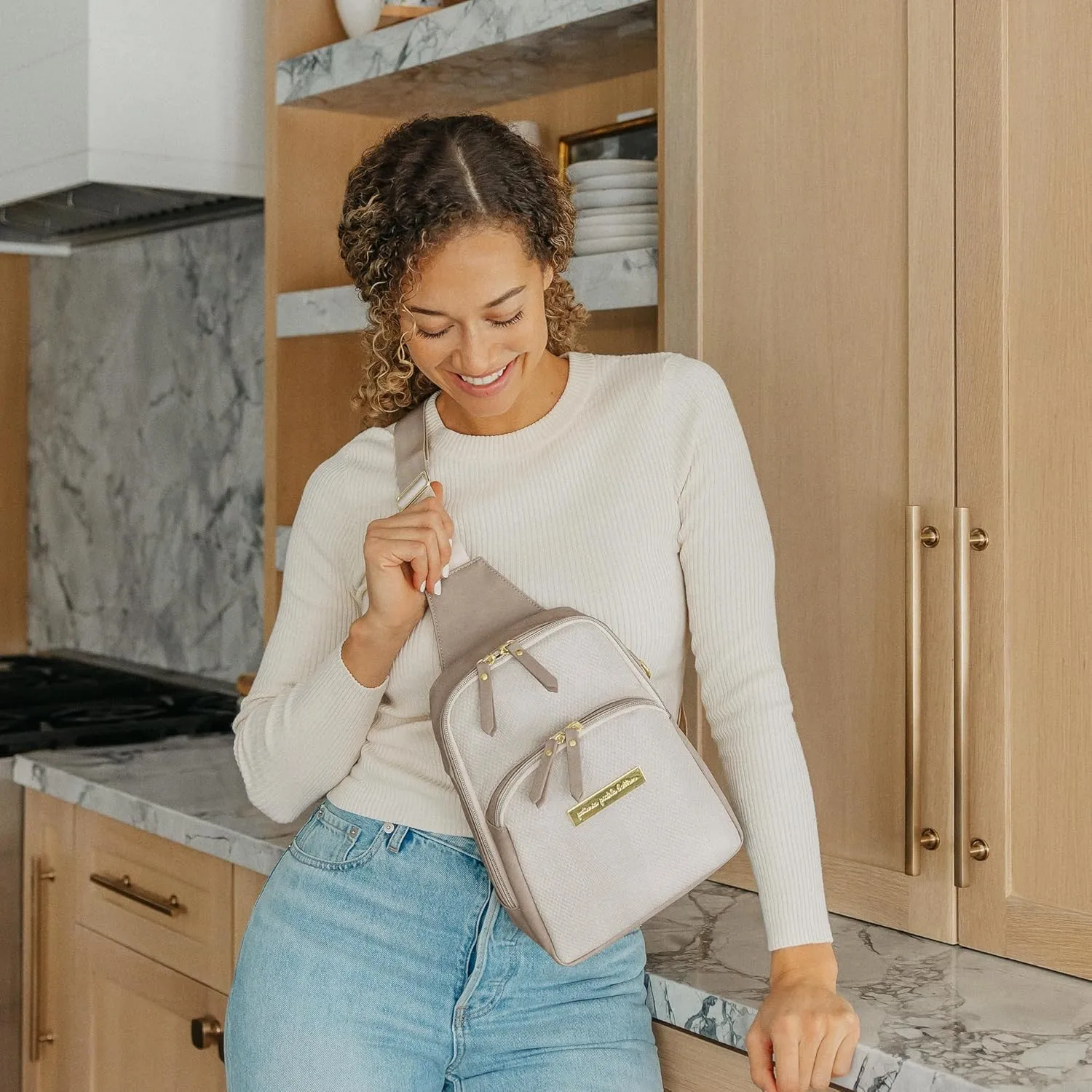 Petunia Pickle Bottom Criss-Cross Sling Bag - Sling Bag for Women and Men - Adjustable Straps to Custom-Fit - Grey Matte Cable Stitch