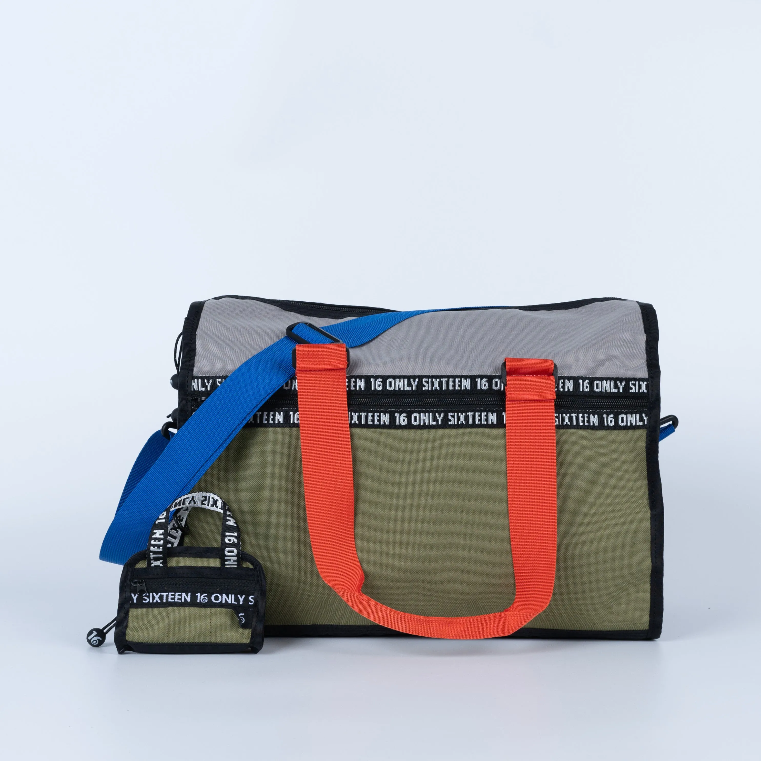 [Pre-order]  Voyager Duffel Set