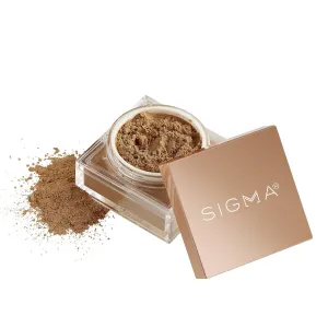 Sigma Beauty Soft Focus Setting Powder – Silky Smooth, Lightweight Loose Setting Powder for Setting Makeup, Blurring Powder Reduces the Look of Pores, Lines & Wrinkles (Cinnamon, Deep Caramel Matte)