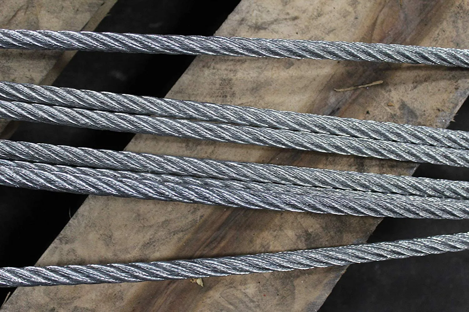 Single Leg Wire Rope Sling | 1.4 Ton Vertical Rated Capacity | Flemish Eye Loop-to-Eye Hook with Safety Latch | 3/8" Dia. | 4' Length | EIPS 6x25 IWRC | Hanes Supply (HSI) Heavy Duty Rigging Cable