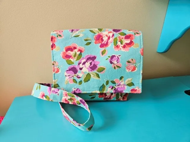 Small Messenger Crossbody Bag Sewing Tutorial / Messenger Bag Purse Pattern / Sling Bag Sewing Tutorial / Crossbody Bag Sewing Pattern
