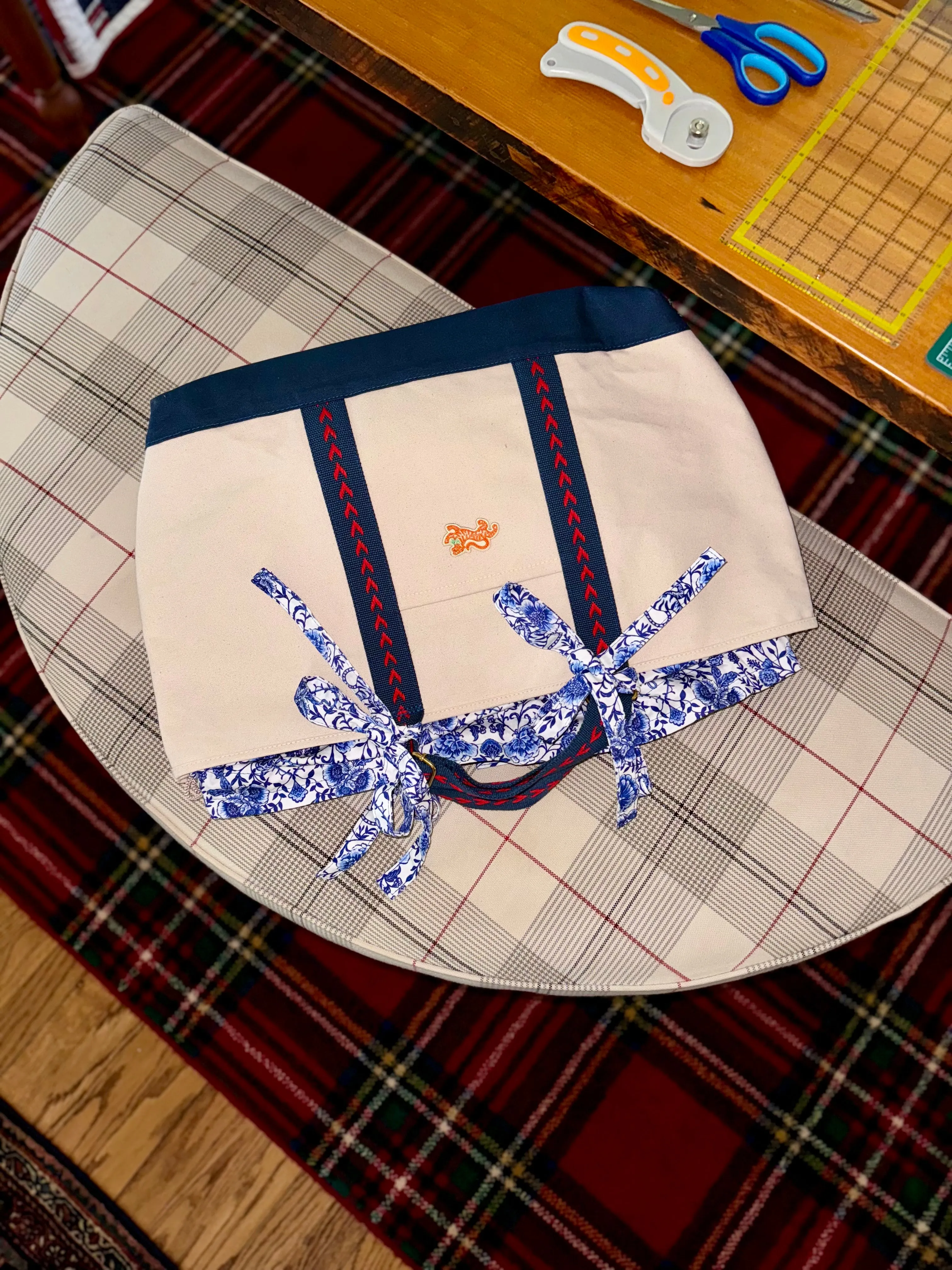 Tie-On Insert, KELLY GREEN GINGHAM