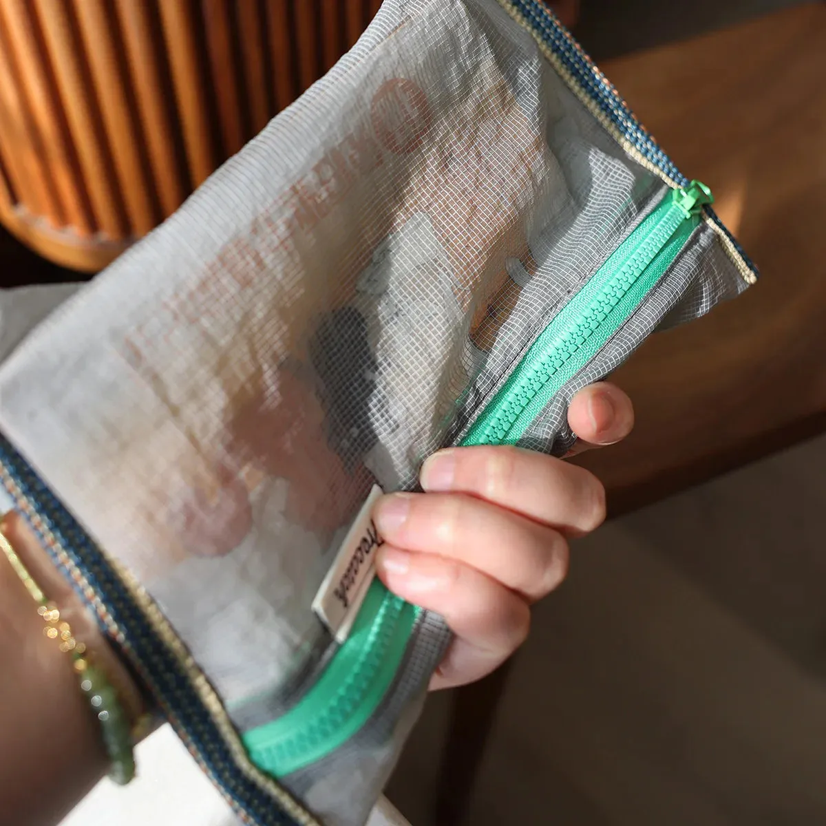 Translucent mesh nylon storage bag
