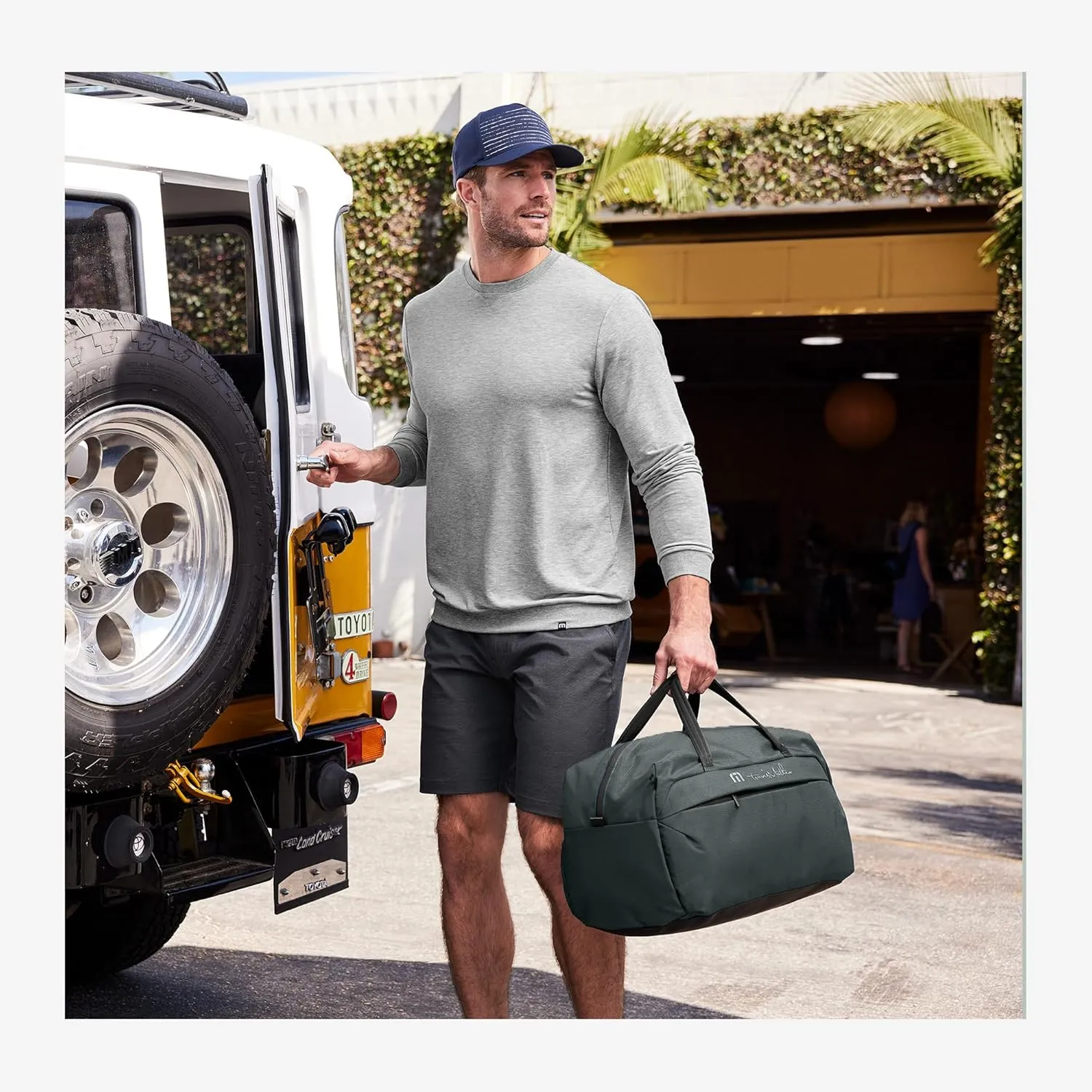 TravisMathew Lateral Duffel TMB200, Graphite