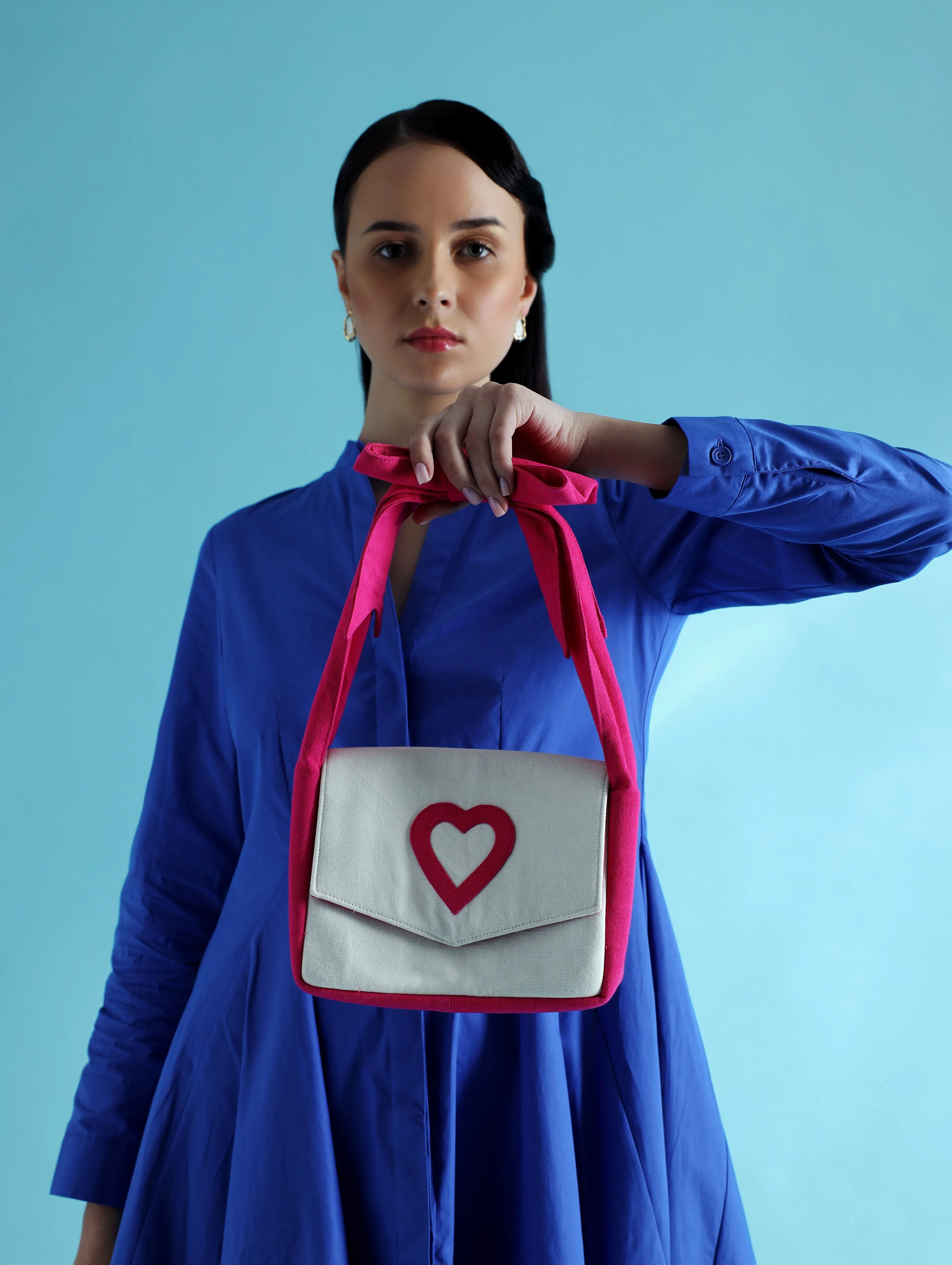VALENTINE CLUTCH HOT PINK