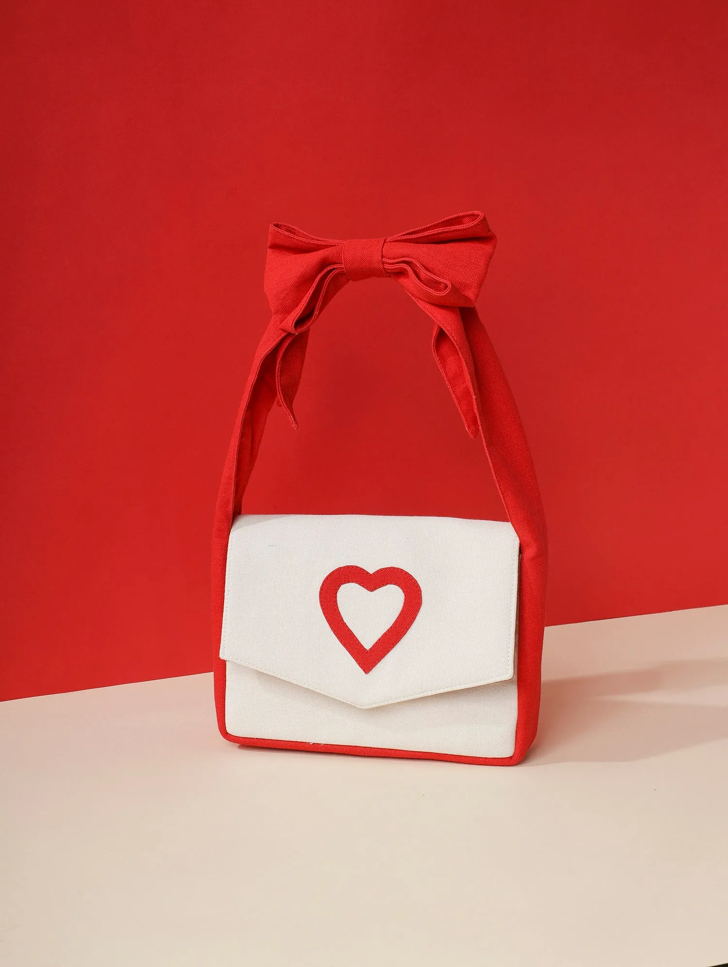 VALENTINE CLUTCH RED